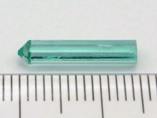 エメラルド結晶