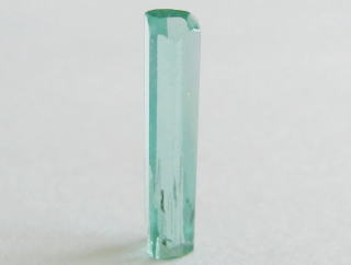 エメラルド結晶