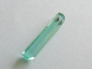 エメラルド結晶